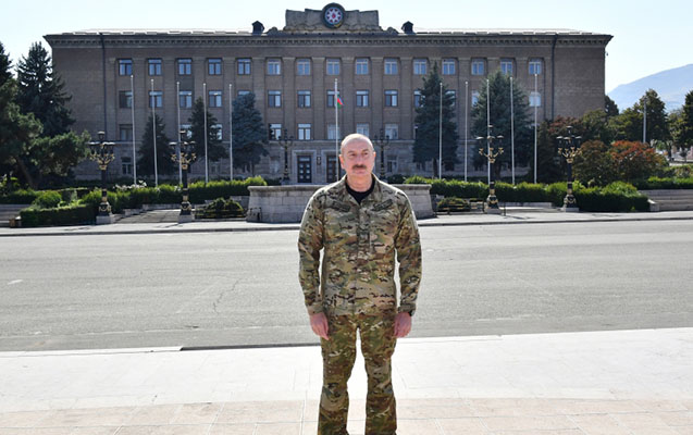 President Ilham Aliyev raised national flag of Azerbaijan and made a speech in Khankendi city