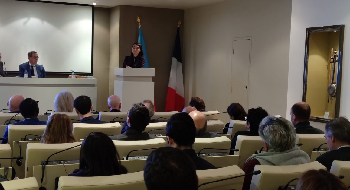 Une conférence consacrée aux perspectives de paix dans le Caucase du Sud s’est tenue à Paris