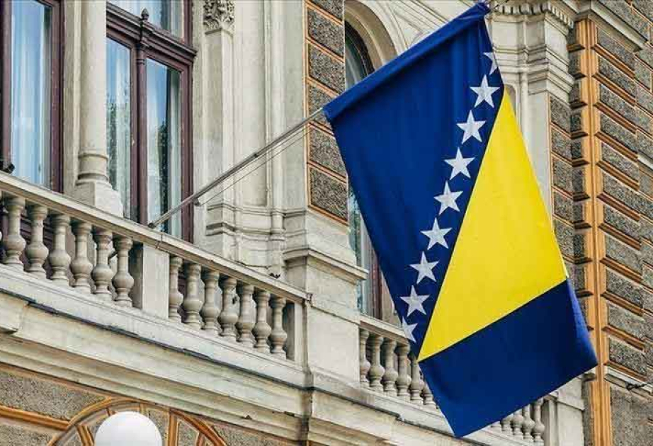 Bosniya və Herseqovinada keçmiş hərbçilər serb məhbuslara qarşı müharibə cinayətlərində ittiham edilirlər