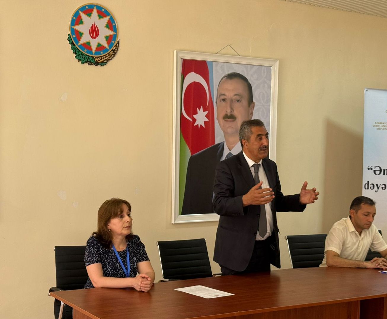 HDİM Şirvanda “Qloballaşma dövründə milli dəyərlər” mövzusunda dəyirmi masa təşkil edib