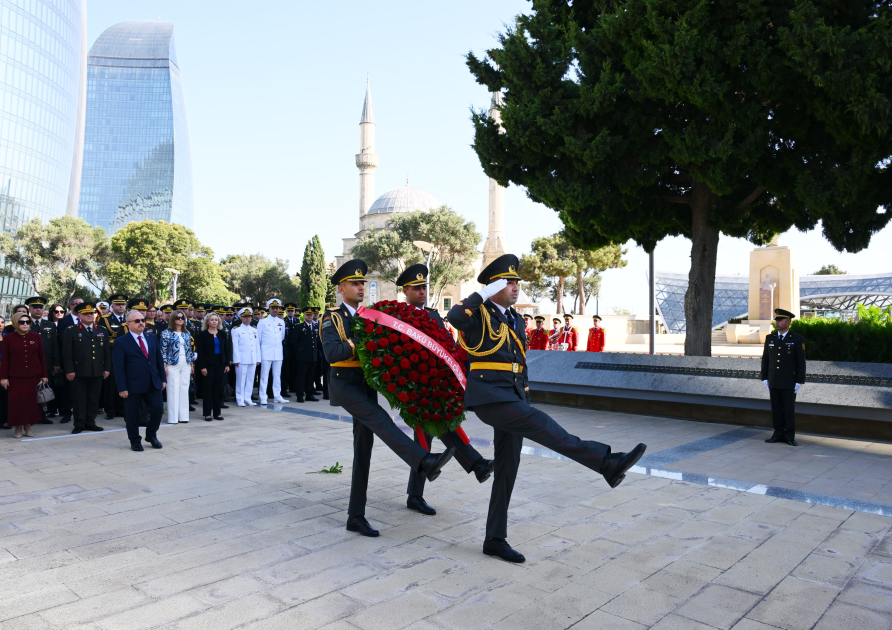 Birol Akgün: 30 avqust və 8 noyabr qələbə ildönümlərini azərbaycanlı qardaşlarımızla çiyin-çiyinə keçirməkdə davam edəcəyik
