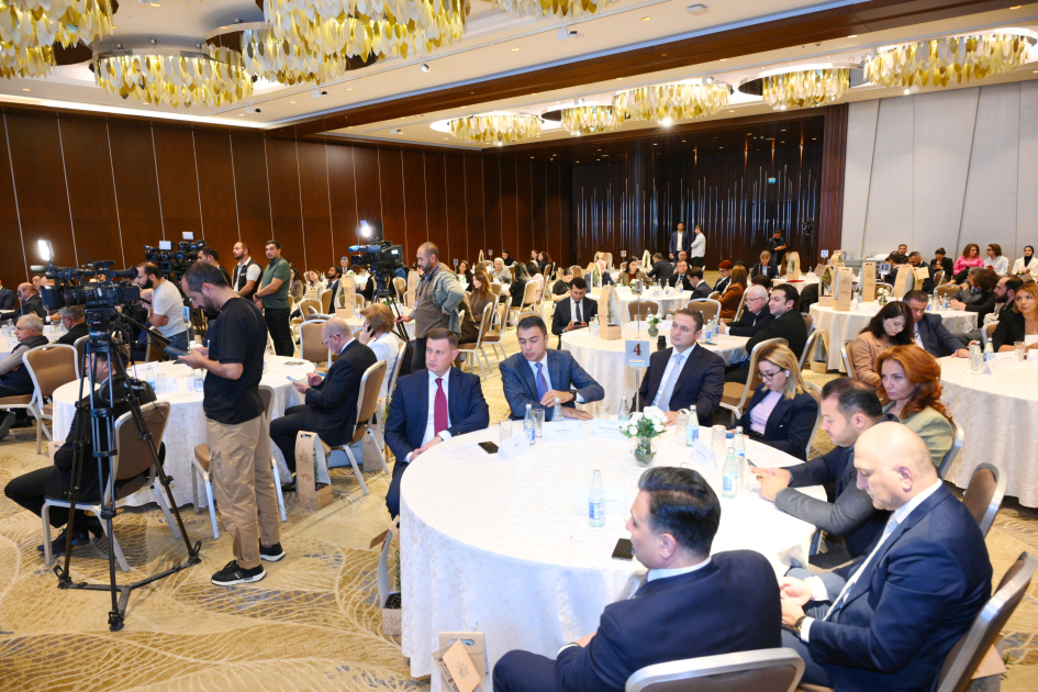 “Regional sülh, əməkdaşlıq və Qarabağın dirçəlişinə strateji baxış” mövzusunda forum keçirilib