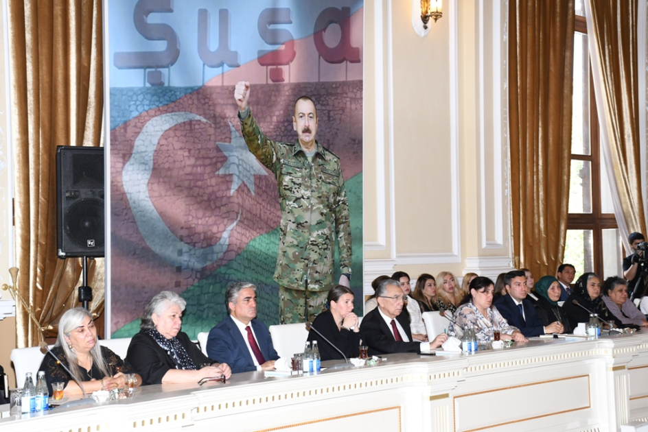 Şəhid ailələrinin üzvləri ilə görüş keçirilib