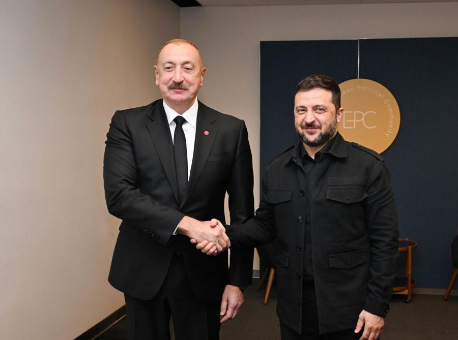 Zelenski: Azərbaycan Prezidenti ilə enerji məsələləri barədə müzakirəmiz oldu