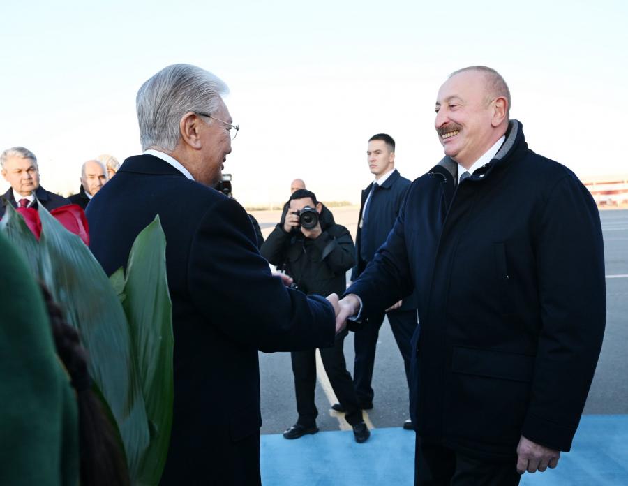 Azərbaycan Prezidenti İlham Əliyev Qazaxıstana dövlət səfərinə gəlib