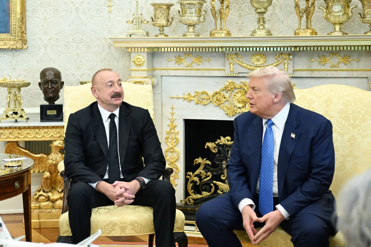 Donald Tramp Prezident İlham Əliyevi çox güclü lider adlandırıb