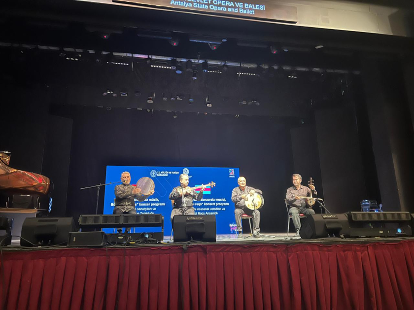 Türkiyənin Antalya şəhərində “Azərbaycan: Bənzərsiz musiqi, heyranedici rəqs” adlı konsert proqramı keçirilib