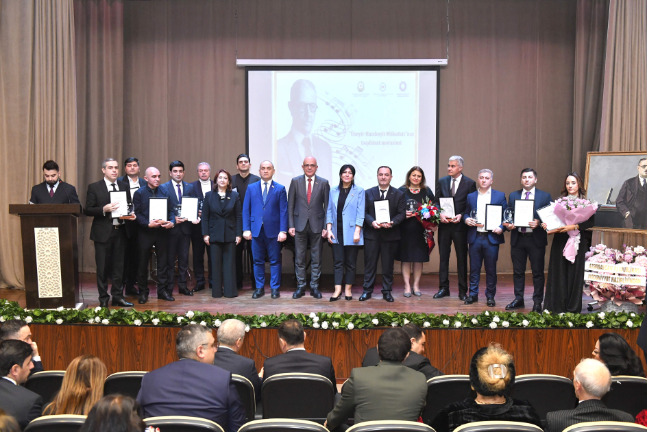 “Üzeyir Hacıbəyli mükafatı”nın təqdimatı olub