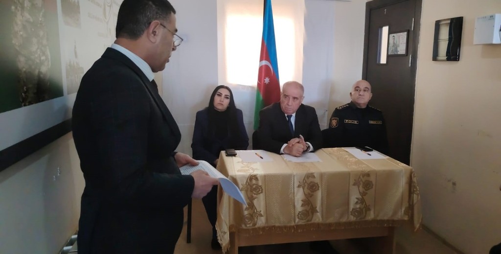 Sədəflidə görüş keçirildi