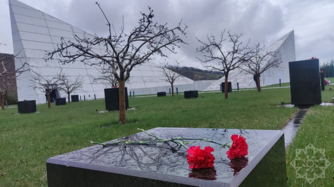 Quba Soyqırımı Memorial Kompleksi ziyarət olunur