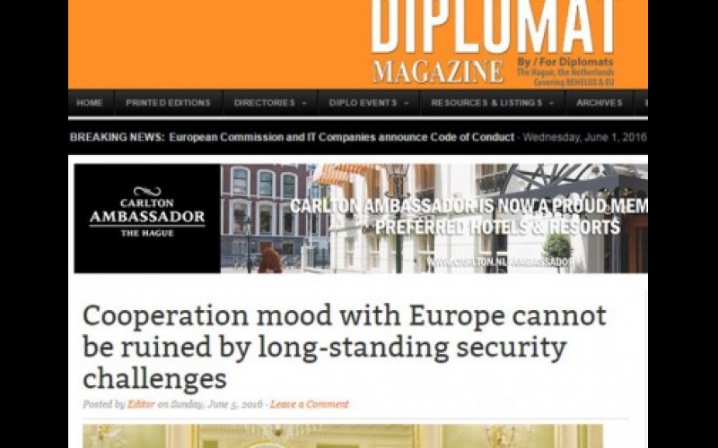 “Diplomat Magazine” jurnalı Şərq-Qərb dəhlizindən yazıb