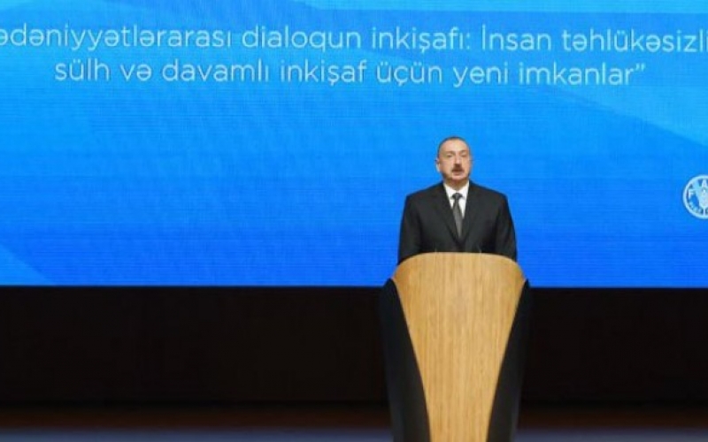 Prezident İlham Əliyev: Azərbaycan islamofobiya əleyhinə ən fəal mübarizə aparan ölkələrdəndir