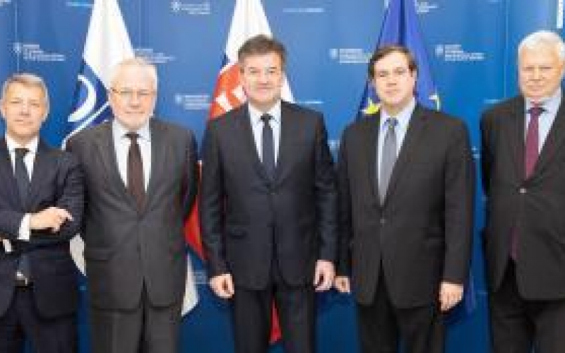 Karabakh conflict settlement issues discussed in Slovakia