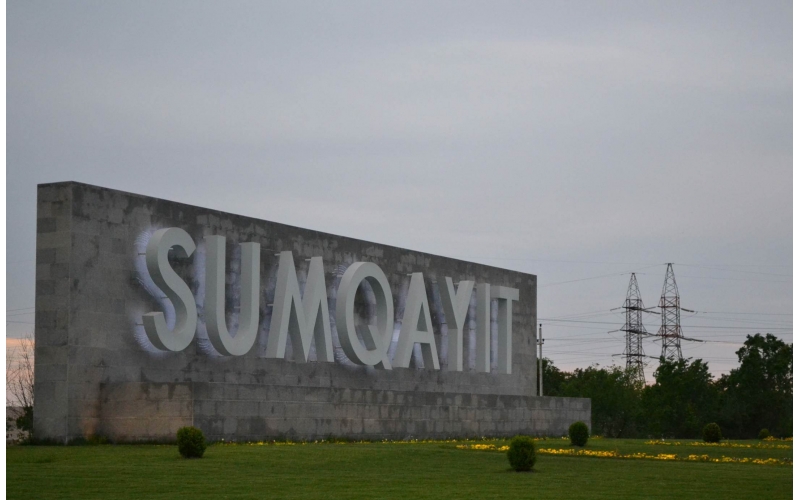 WHY SUMQAYIT? A SITUATIONAL  ANALYSIS