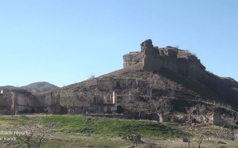 Azerbaijan’s Defense Ministry releases video footages of Hal village, Gubadli district