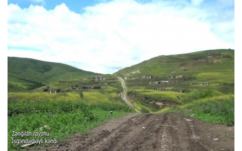 Azerbaijan shows footage from Iskandarbayli village of Zangilan district (VIDEO)