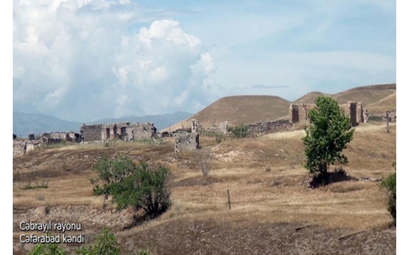 Azerbaijan shows footage from Jafarabad village of Jabrayil district (VIDEO)