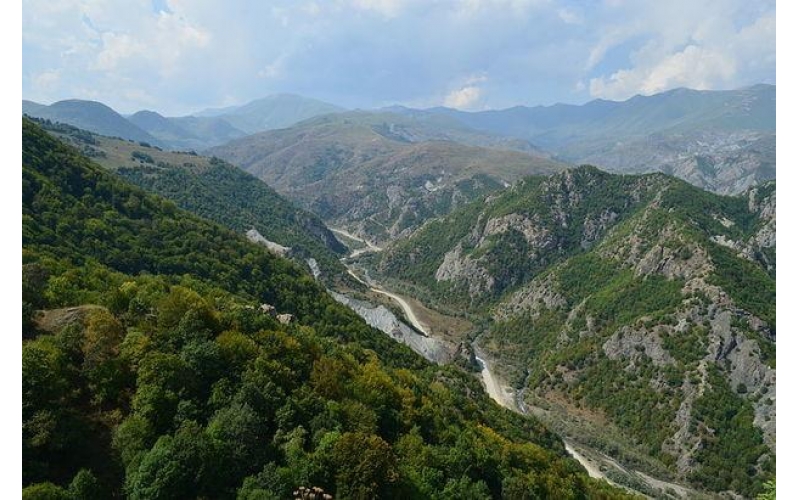 Qarabağın yenidən qurulması üçün layihələr müəyyən edilib