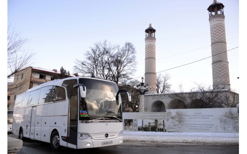 Le bus en provenance de Bakou est arrivé à Choucha