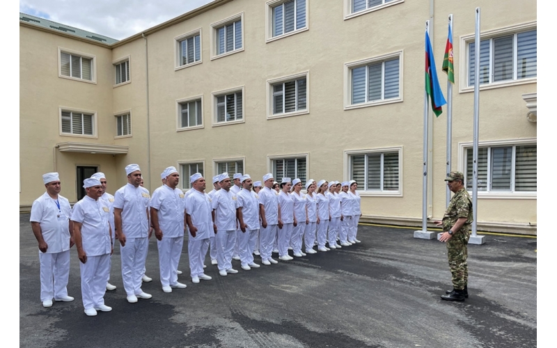 Министр обороны принял участие в открытии нового военного госпиталя на территории Ходжавендского района