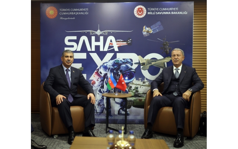 Azerbaijan, Turkiye discuss development of military and military-technical cooperation