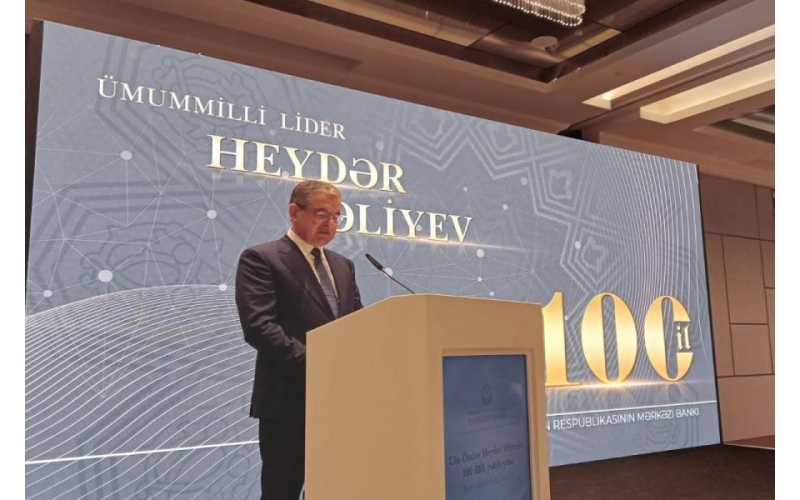 Azərbaycanın strateji valyuta ehtiyatları 66 milyard dollara çatıb" - Natiq Əmirov